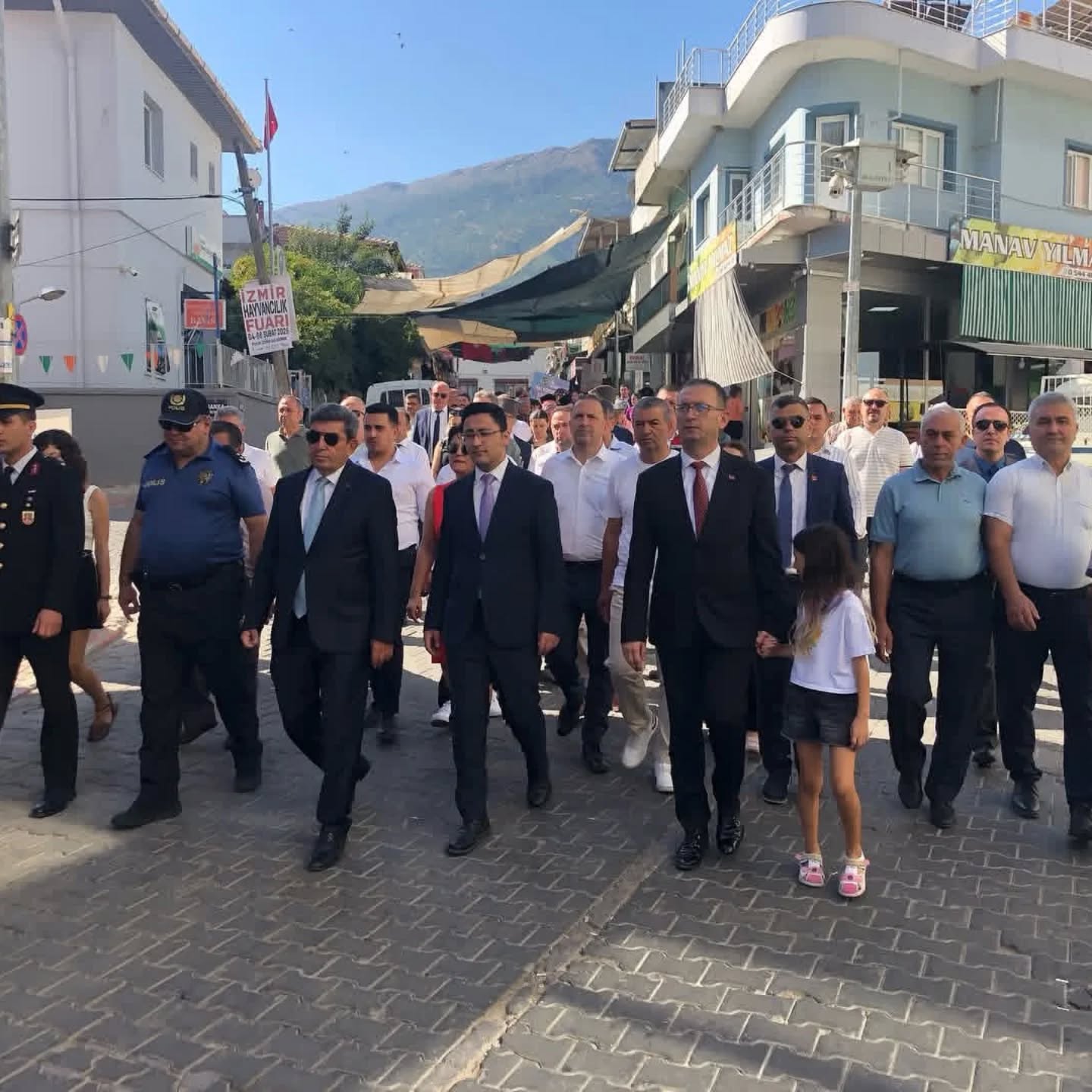 103-uncu-beydag-kurtulus-senlikleri-buyuk-bir-coskuyla-kutlaniyor-3 Beydağ’ın 103. Kurtuluş Yıldönümü Coşkuyla Kutlandı