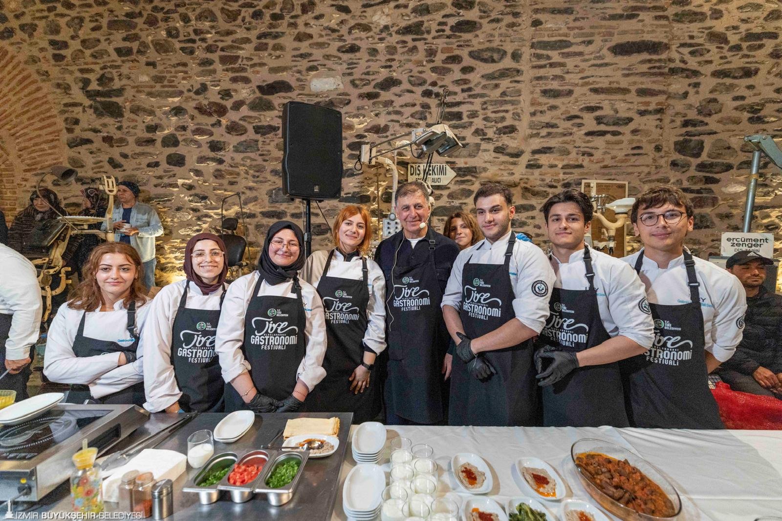 tire-gastronomi-festivali-cemil-tugay Tire Uluslararası Gastronomi Festivali’ne Binlerce Ziyaretçi Akın Etti