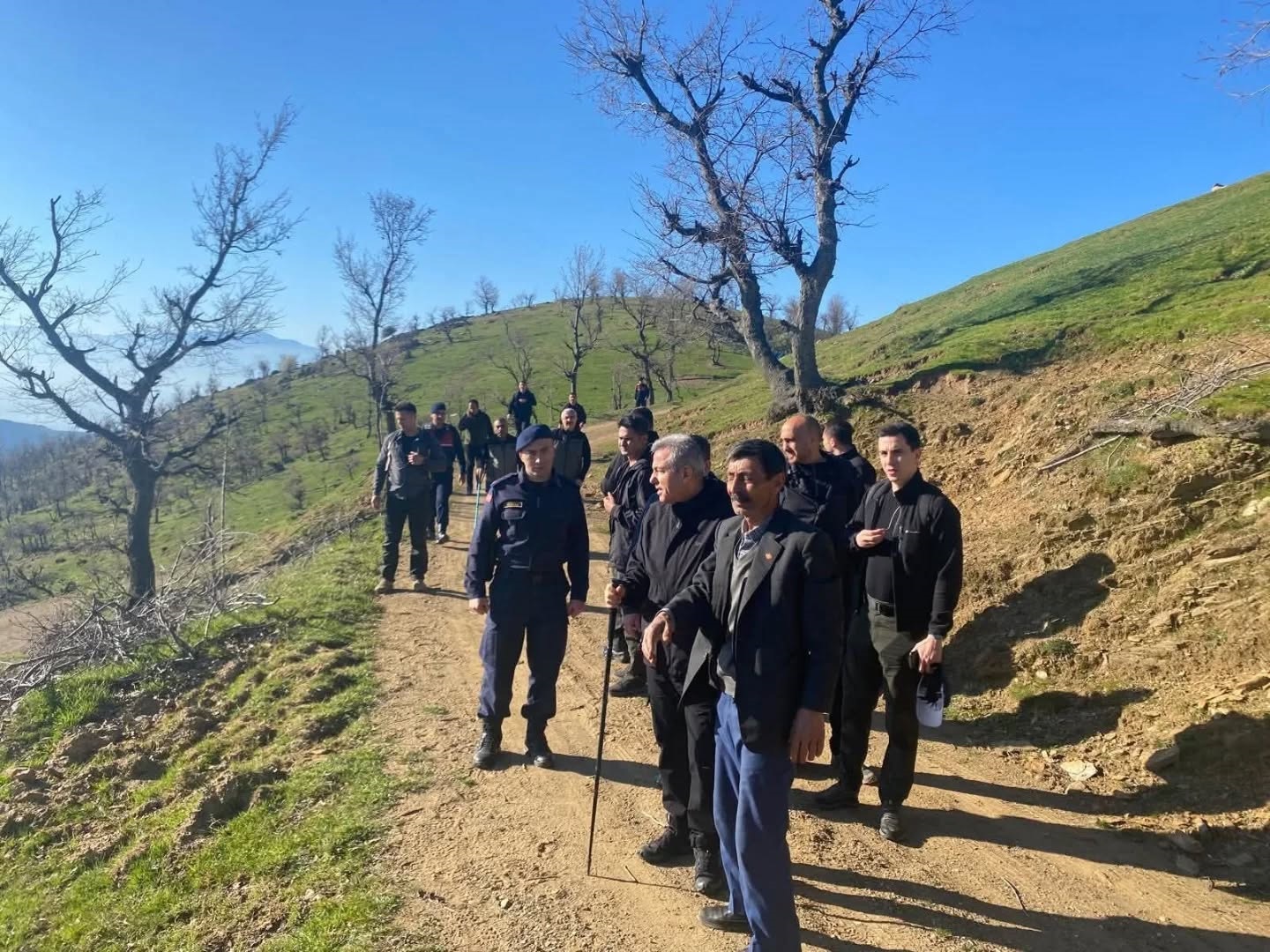 efeler-yolunda-yuruyus-2 Efeler Yolu’nda Anlamlı Yürüyüş: Protokol Suçıktı–Lübbey Etabında Buluştu