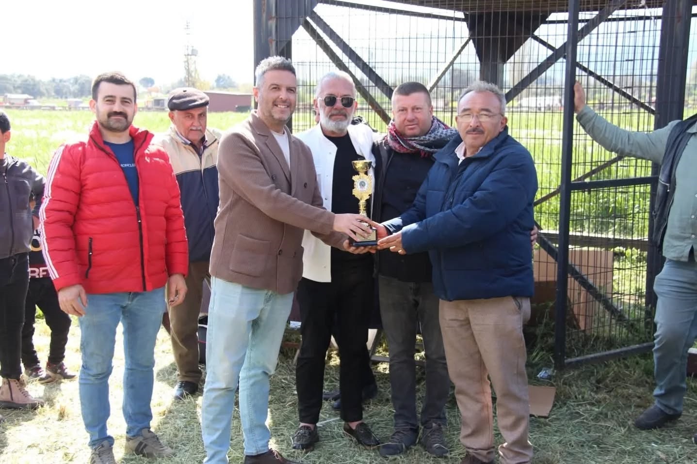 odemis-gunluce-de-geleneksel-rahva-at-yarisi-coskusu-2 Günlüce’de Geleneksel Rahvan At Yarışı Coşkusu Yaşandı