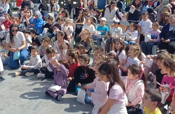 odemis-te-23-nisan-kutlamalari-2 Eski Salı Pazarı Parkı’nda Çocuklar Unutulmaz Bir Gün Yaşadı