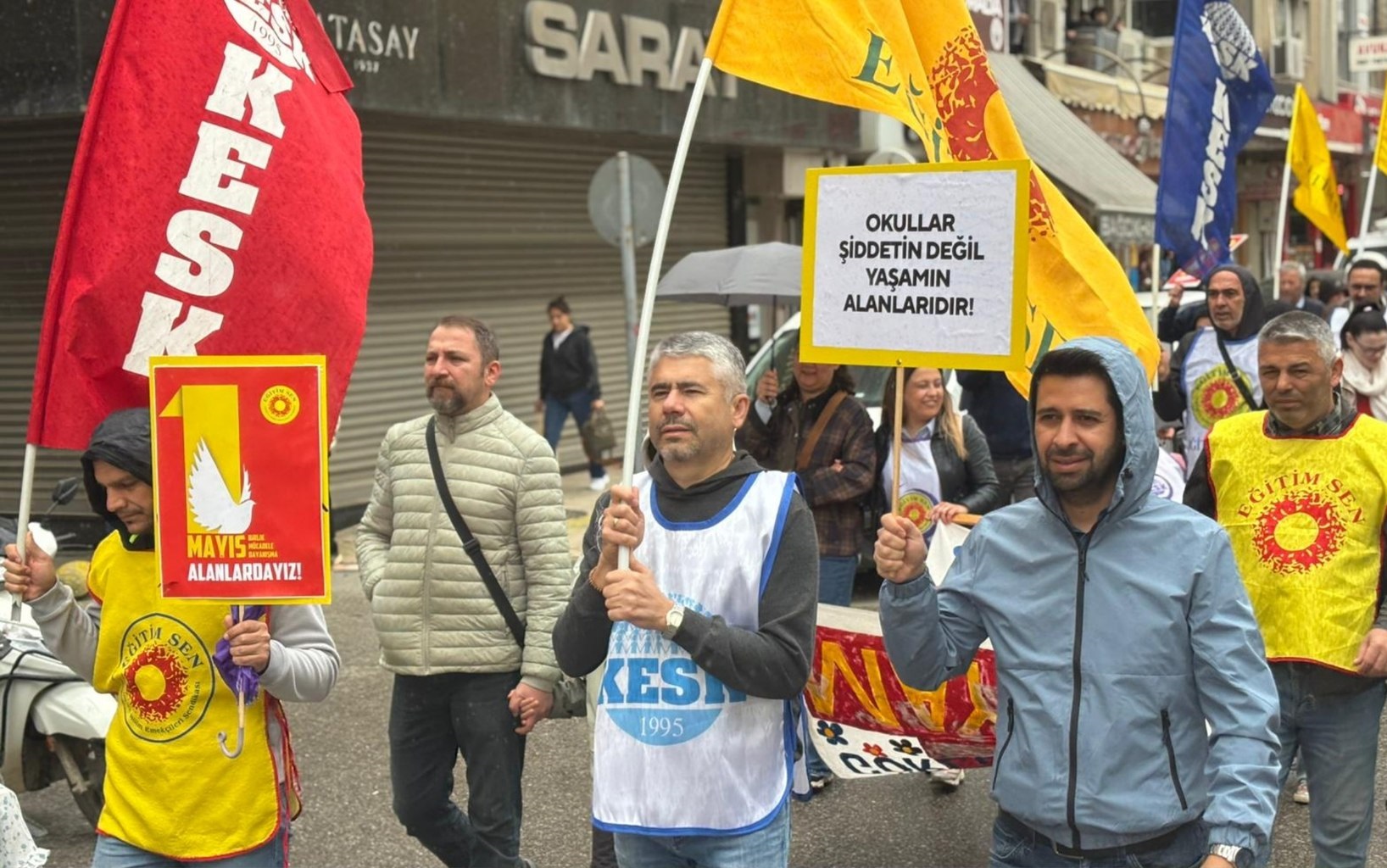 1-mayis-odemis-te-coskuyla-kutlandi-2 1 Mayıs Ödemiş'te Coşkuyla Kutlandı