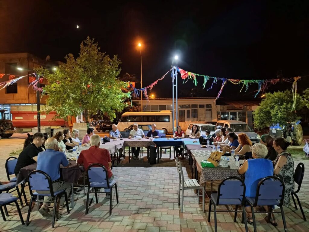 Kahratlı Kadınlar Kooperatif İçin Kolları Sıvadı