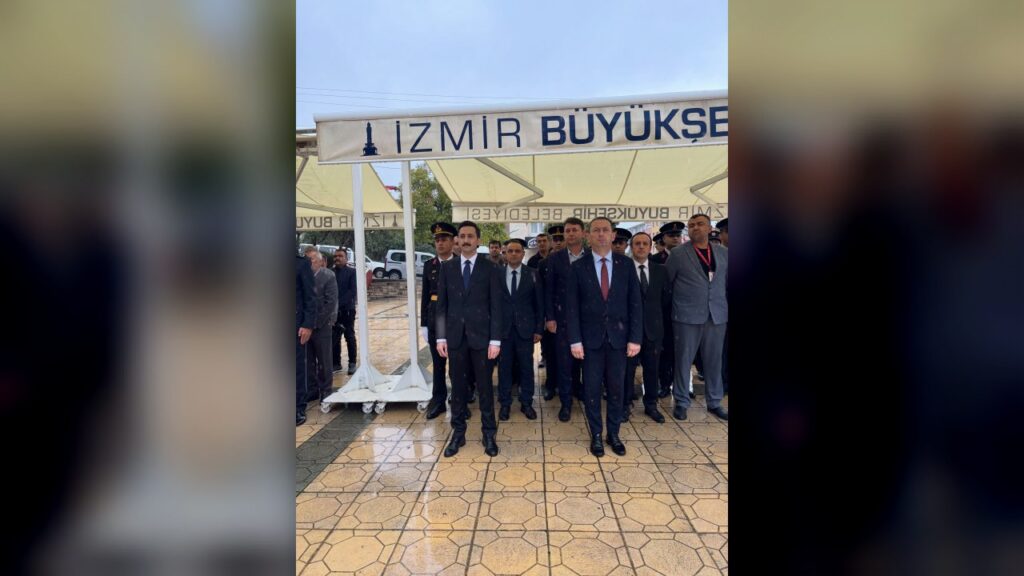 Beydağ'da 29 Ekim Cumhuriyet Bayramı Çelenk Sunma Töreni Gerçekleştirildi