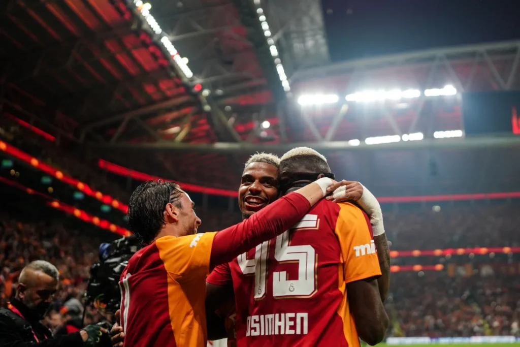 Galatasaray Derbide Fenerbahçe’yi 2-1 Yendi: Osimhen Fark Yarattı