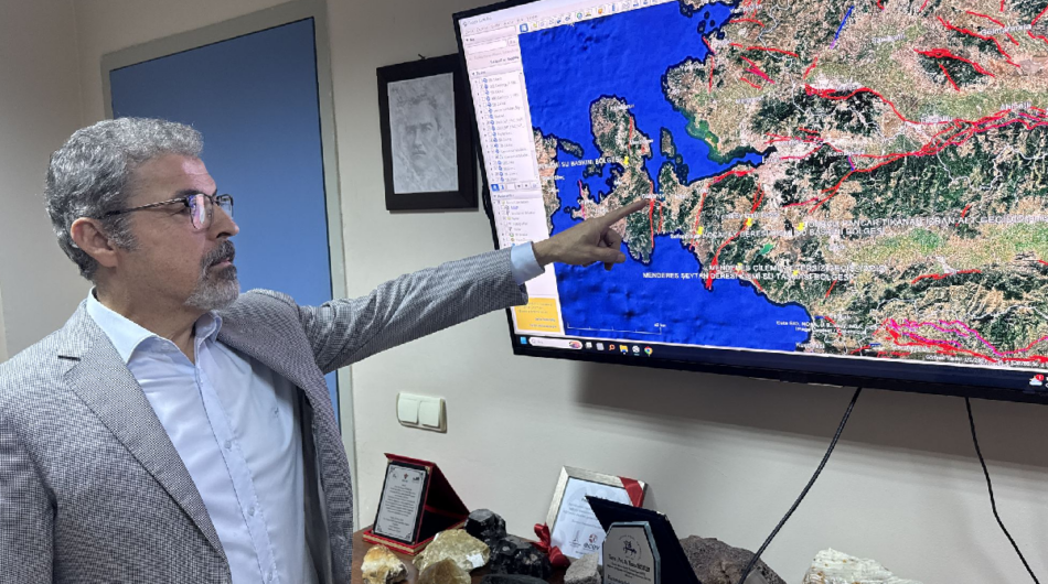 İzmir'de Deprem Riski Yüksek Dört Fay Hattı ve Yapı Stoğuna Dair Önemli Uyarılar