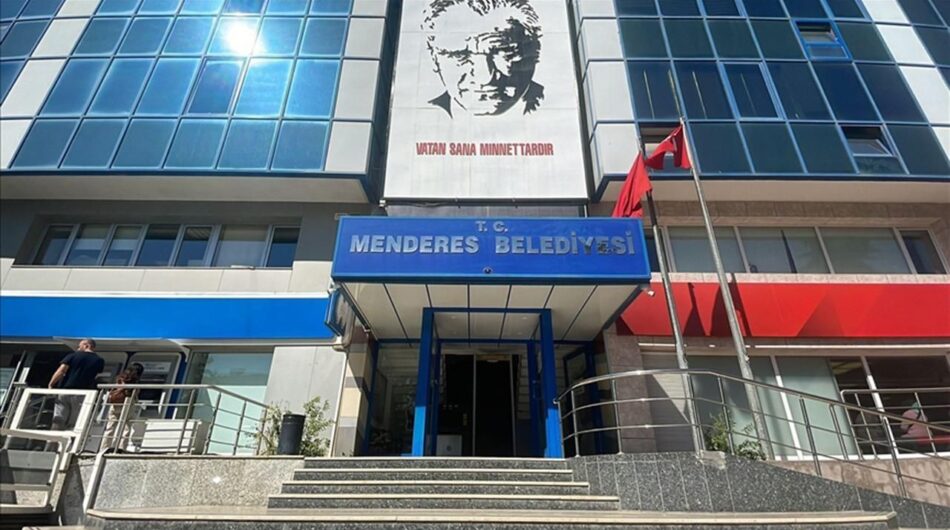 Menderes Belediyesi Denetim Raporunda Usulsüzlük ve Kadro İhlalleri Ortaya Çıktı