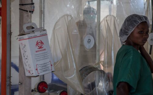 Nijerya'daki Ebola Hastası İsviçre'ye Nakledildi ve Aktif Vaka Kalmadı