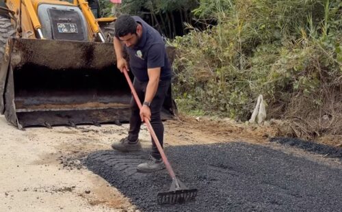 Ödemiş Belediyesi Ekipleri Asfalt Çalışmalarını Sürdürüyor