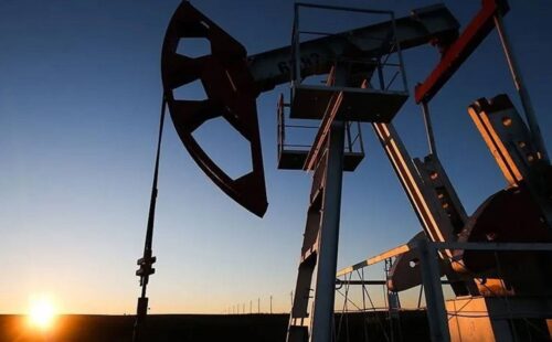 Petrol Fiyatlarında Hızlı Yükseliş, Brent Petrol 115 Doları Aştı